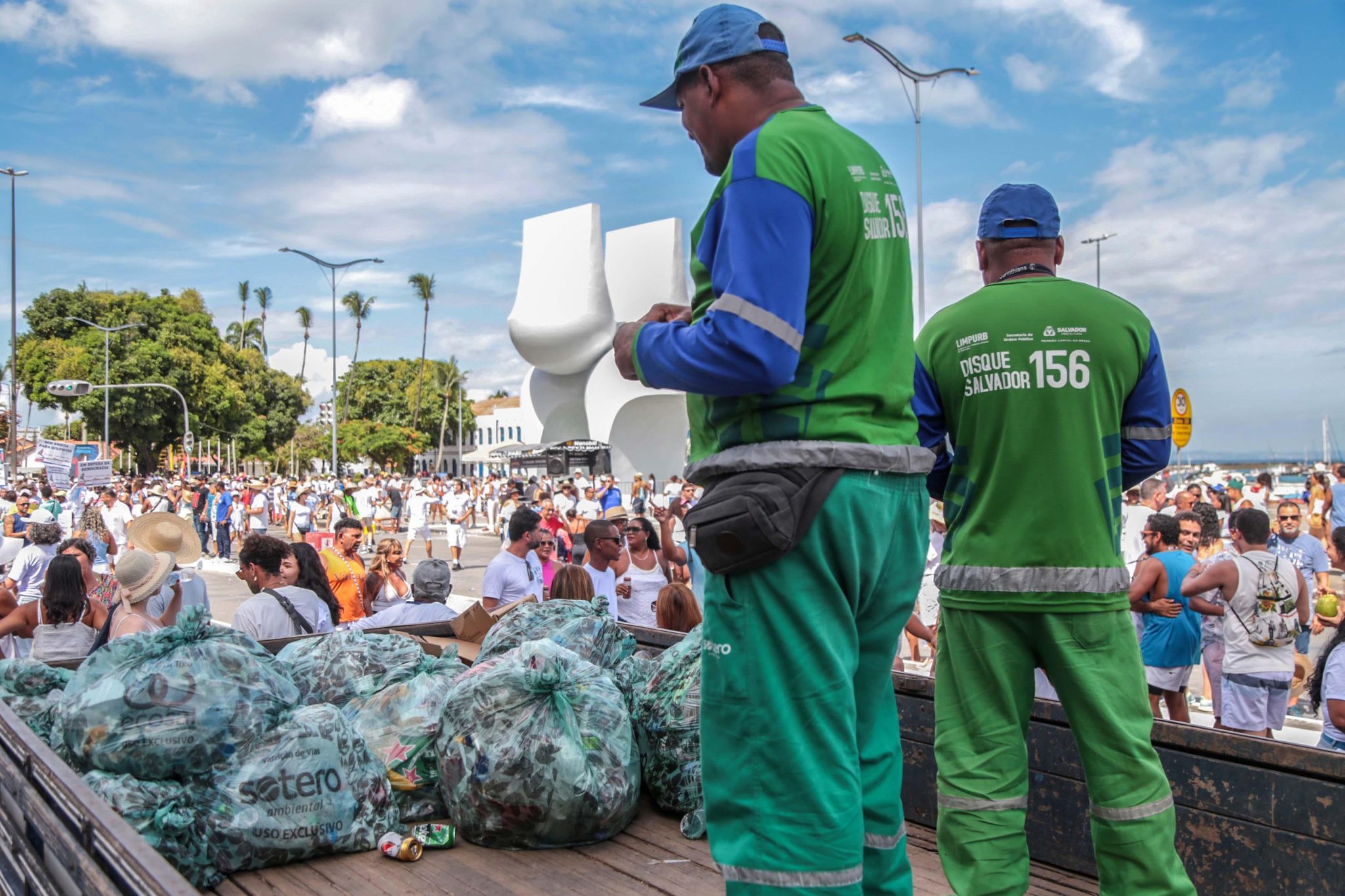 Confira A Es Da Prefeitura Nas Reas De Limpeza E Assist Ncia Social