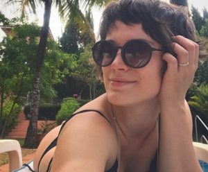 Bianca Bin Exibe Novo Visual Em Foto De Biqu Ni Bahia Economica