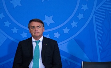 BRASIL E EUA ENTRAM EM LISTA DE DEMOCRACIAS EM RETROCESSO