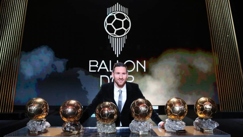 Messi ganha a Bola de Ouro pela 5ª vez