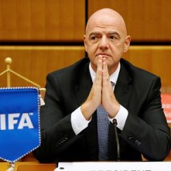 PRESIDENTE DA FIFA DIZ QUE COPA BIENAL PODE EVITAR MORTES