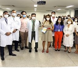 HOSPITAL ROBERTO SANTOS RECEBE 180 NOVOS RESIDENTES