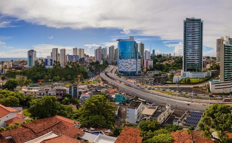 Prefeitura Informa  Viaduto Rei Pelé 