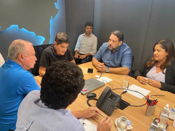 Deputados da oposição da Assembleia Legislativa da Bahia (Alba) participaram de uma reunião com o ex-prefeito de Salvador ACM Neto.