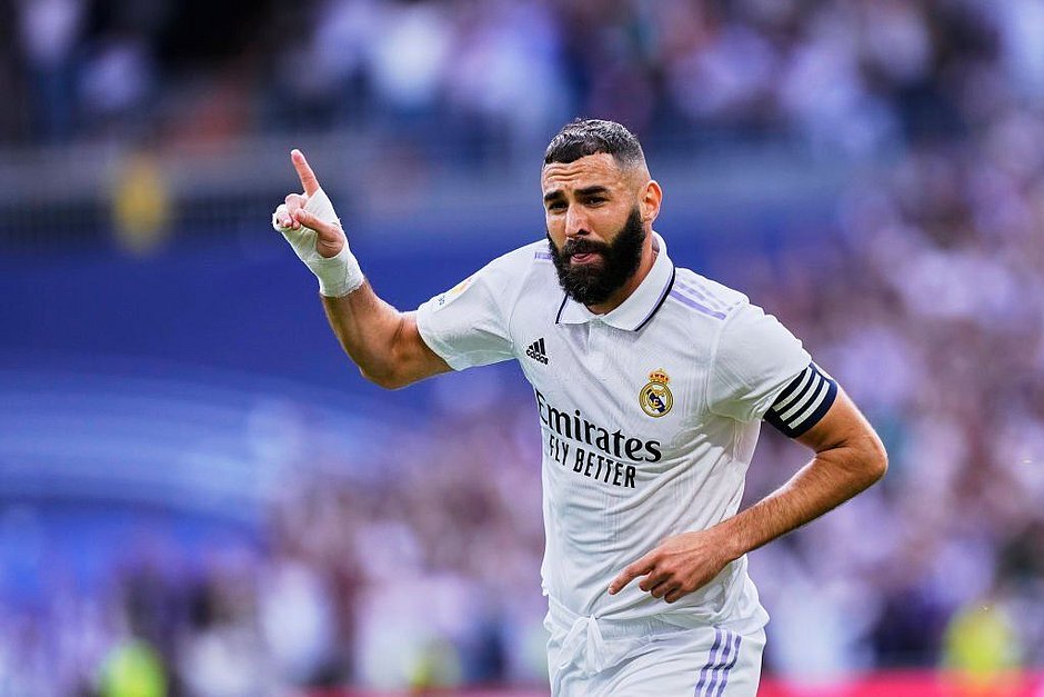 O ataque do Real Madrid foi desmanchado neste fim de semana com quatro anúncios de encerramentos de contrato.