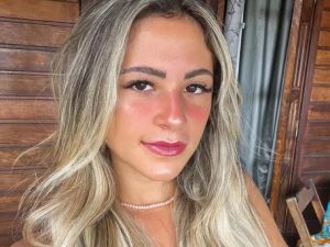 NATHALIA VALENTE PROMETE DEIXAR DE SER “A MENINA DOS SHORTS CURTOS” EM
