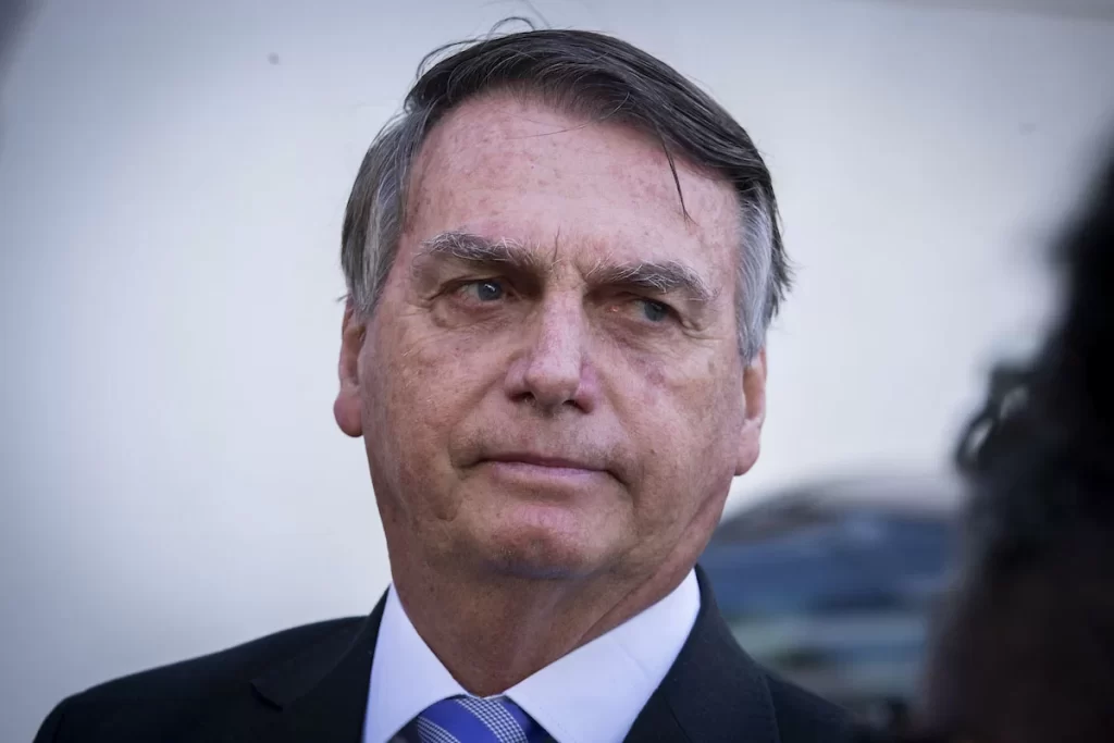 Bolsonaro inelegível: veja memes que viralizaram após julgamento