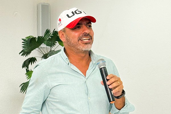 UGT-BA PROMOVE BLOCO NA MICARETA DE FEIRA COM FOCO EM PAUTAS TRABALHISTAS