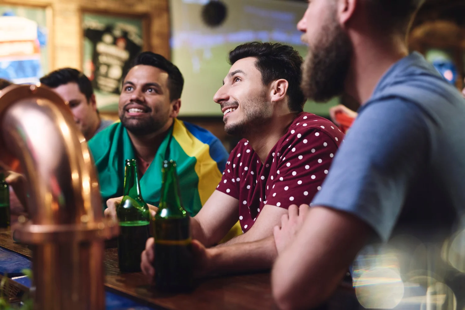 COPA DO MUNDO DE 2026 DEVE MOVIMENTAR R$ 2,42 BILHÕES EM BARES E RESTAURANTES NO BRASIL